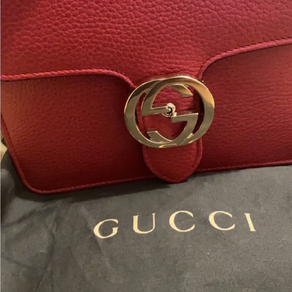 Gucci Interlocking Small GG bag in Red - Picture 6 of 7
